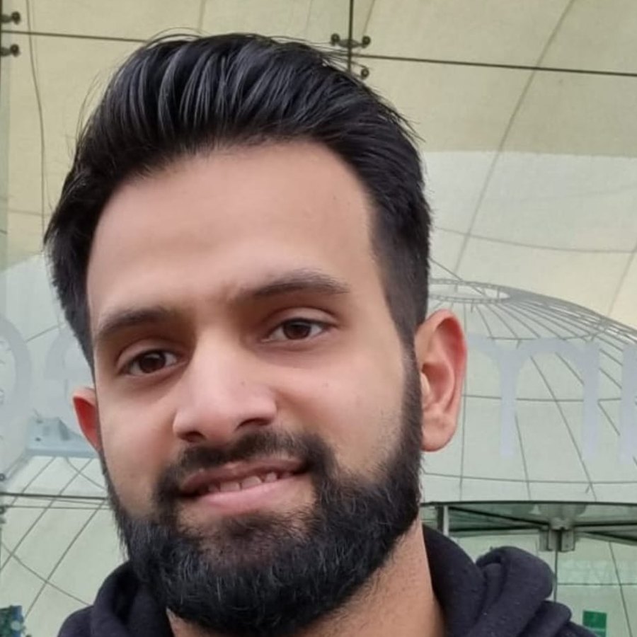 Usman Hayat, volunteer